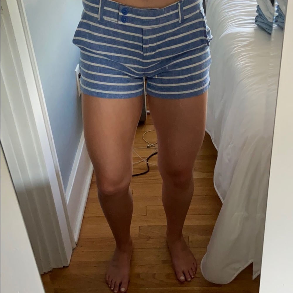 Vineyard Vines shorts